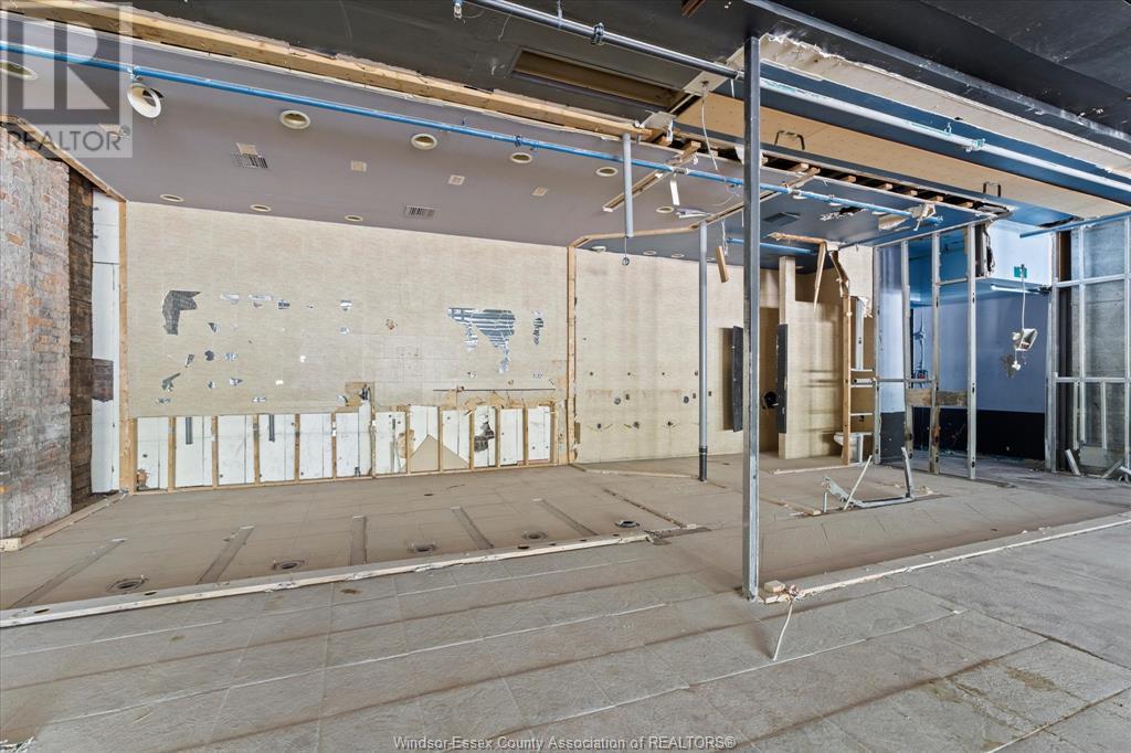 Photo 21 of 315 Ouellette, Windsor ON
