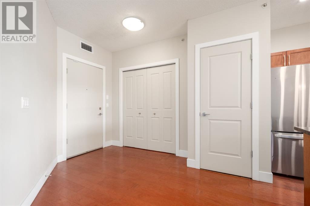 Single Family House for Sale in    Street NW Montgomery Calgary 