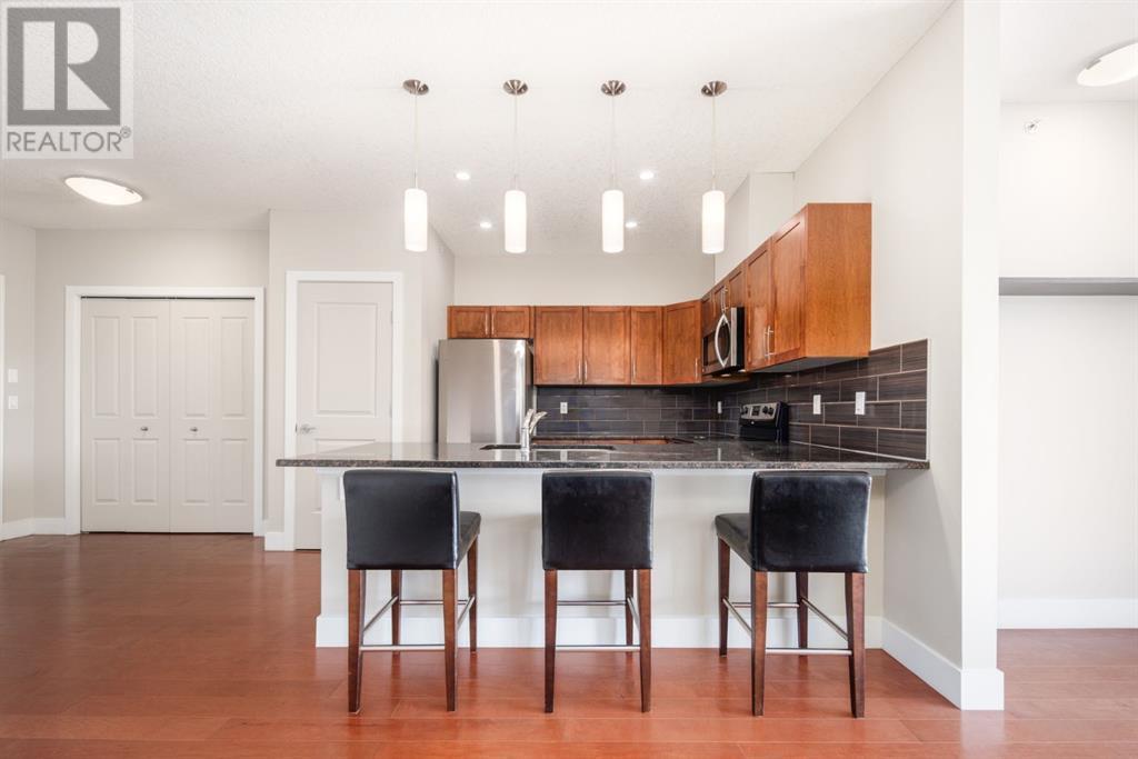 Single Family House for Sale in    Street NW Montgomery Calgary 
