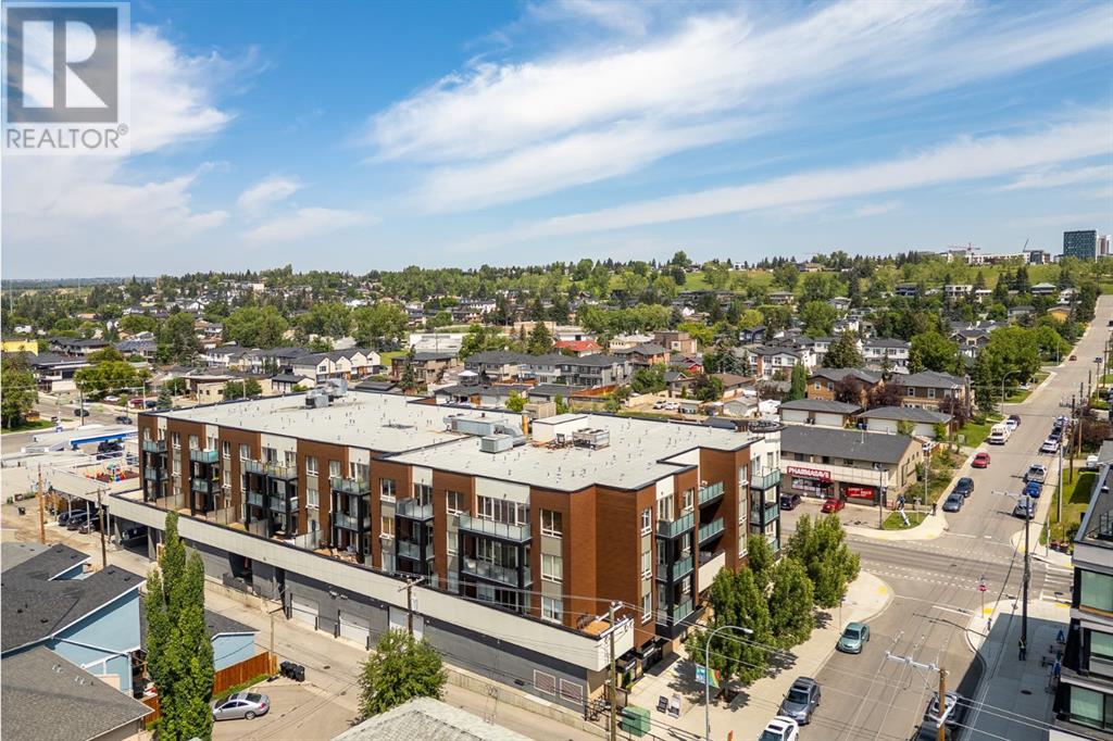 Single Family House for Sale in    Street NW Montgomery Calgary 