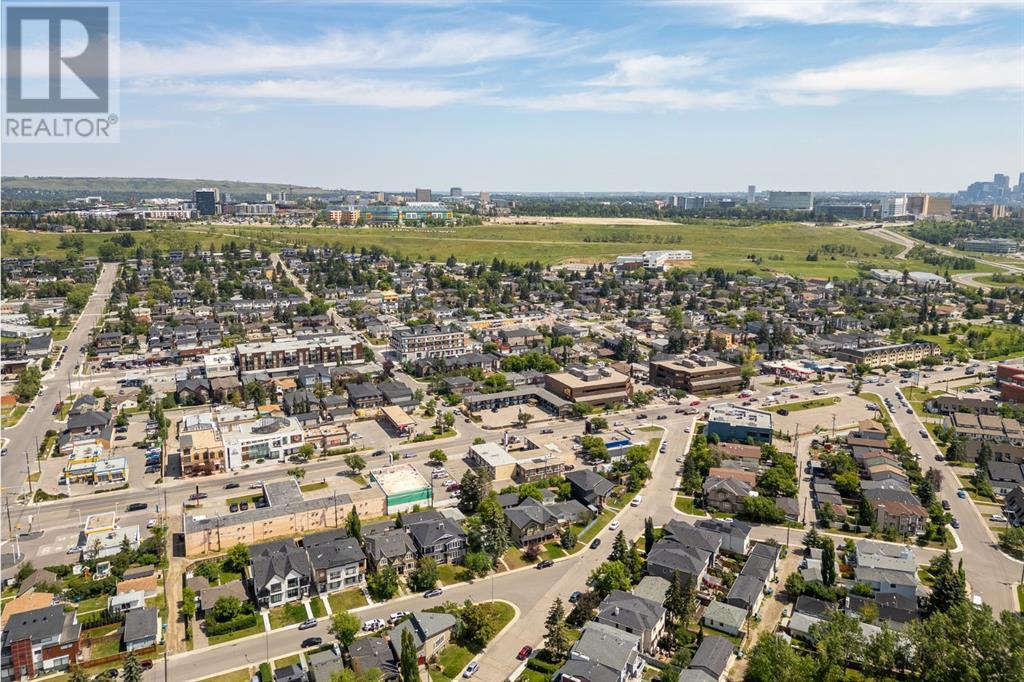 Single Family House for Sale in    Street NW Montgomery Calgary 