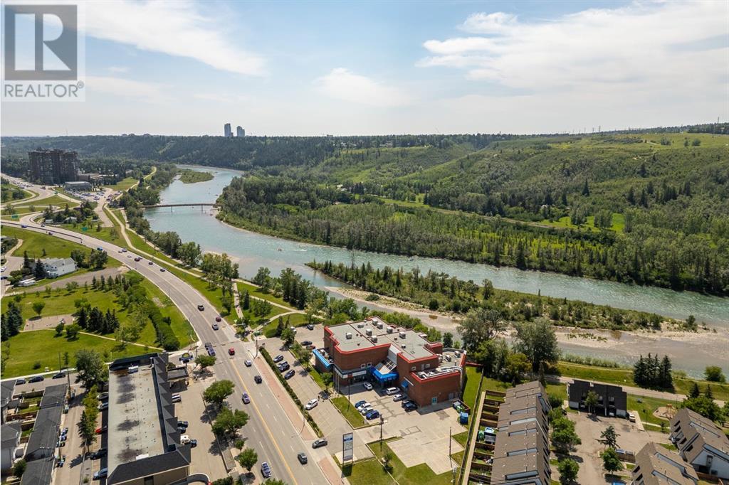 Single Family House for Sale in    Street NW Montgomery Calgary 