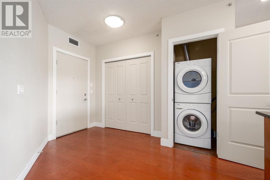 Single Family House for Sale in    Street NW Montgomery Calgary 