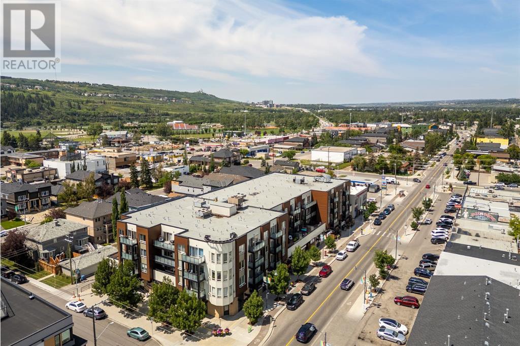 412, 1899 45 Street NW, Calgary, Alberta