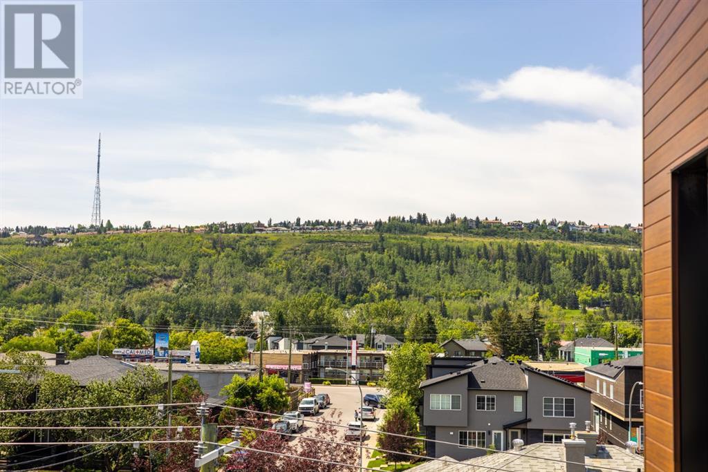 Single Family House for Sale in    Street NW Montgomery Calgary 