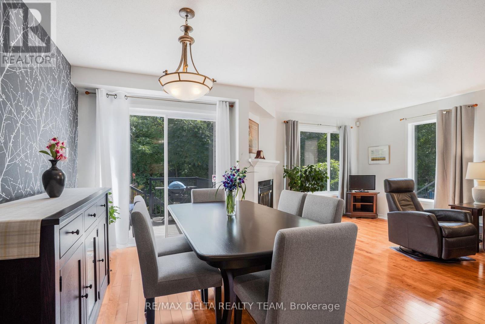 Photo 22 of 6320 Sablewood Place, Ottawa ON