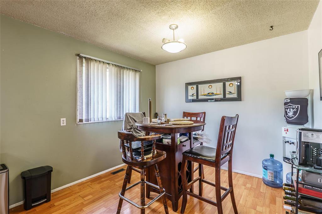 Photo 28 of 794 Chalmers Avenue, Winnipeg MB