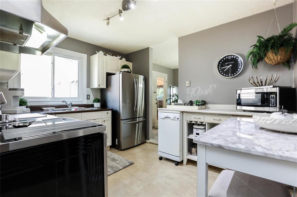 Photo 15 of 166 Paddington Road, Winnipeg MB