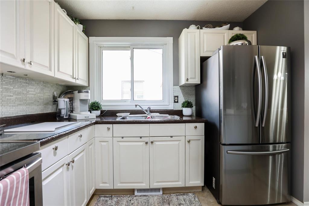 Photo 17 of 166 Paddington Road, Winnipeg MB