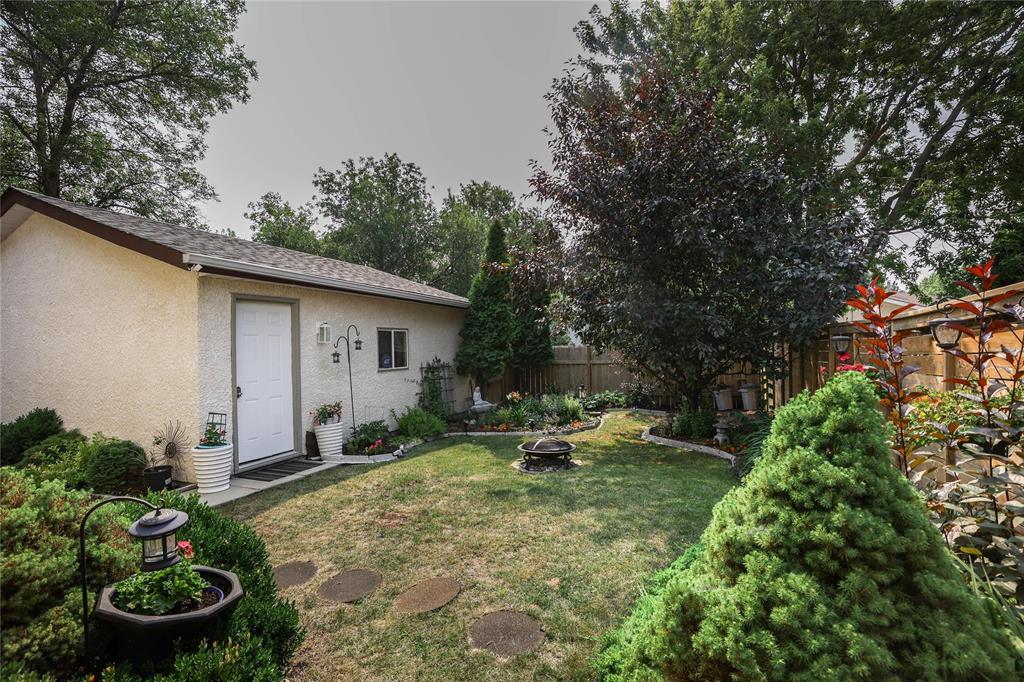 Photo 45 of 166 Paddington Road, Winnipeg MB