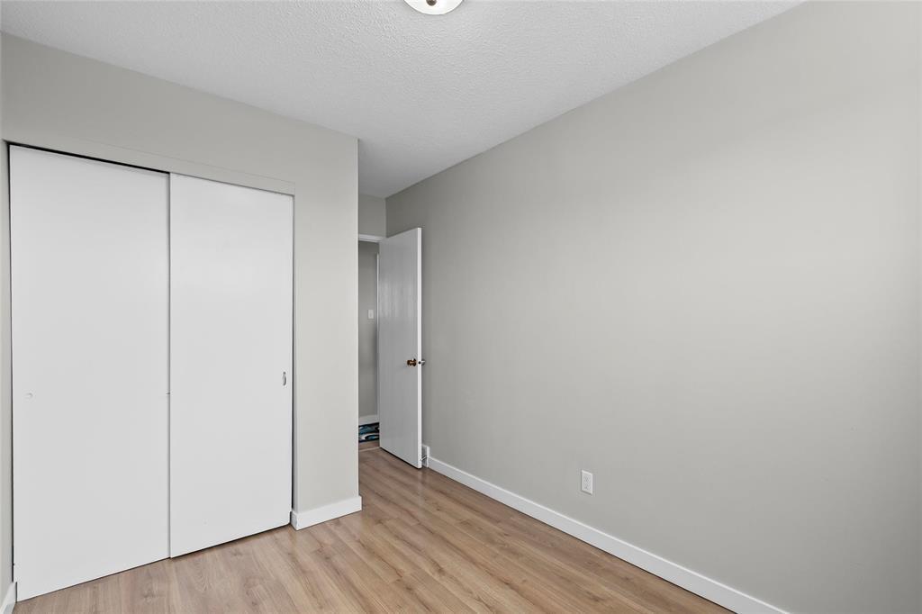Photo 17 of 196 Le Maire Street, Winnipeg MB
