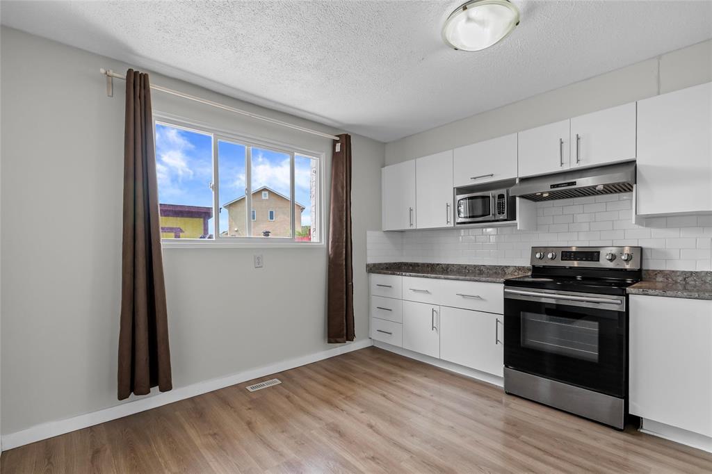 Photo 8 of 196 Le Maire Street, Winnipeg MB