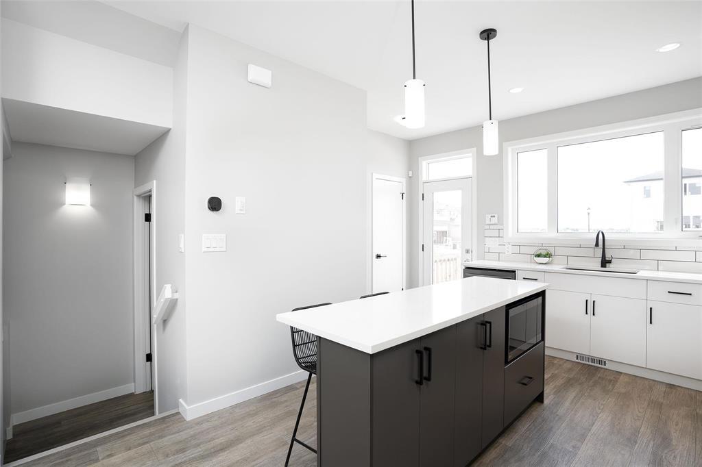 Photo 10 of 1248 Fernbank Avenue, Winnipeg MB