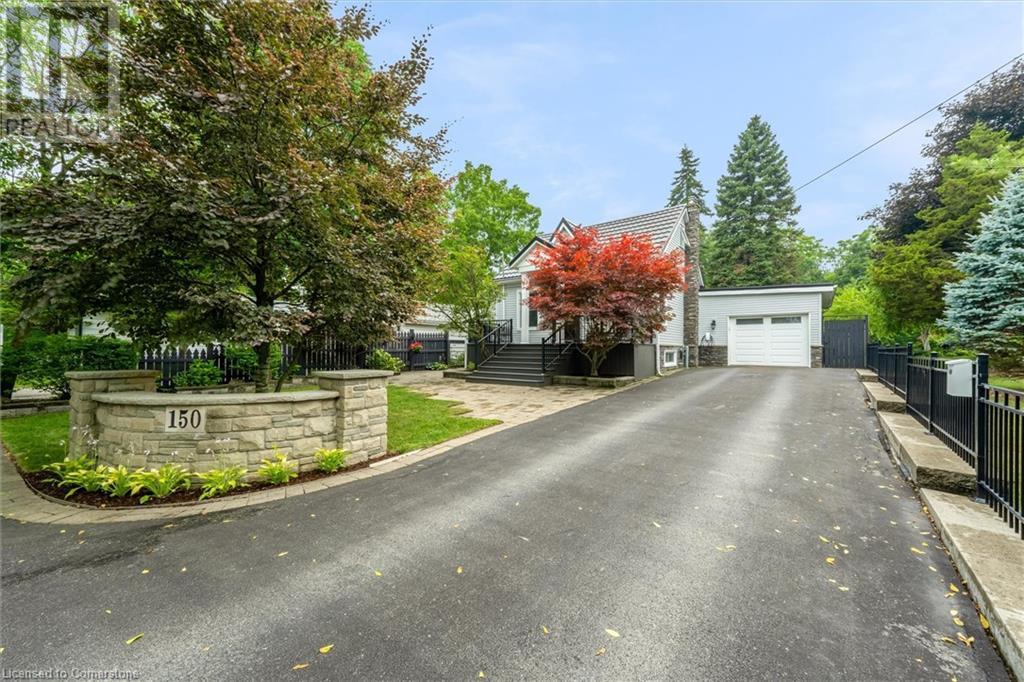 Photo 3 of 150 Old Guelph Road, Dundas ON