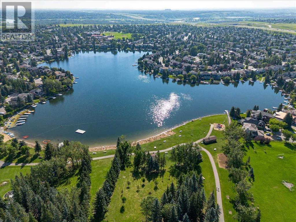Single Family House for Sale in  Sundown Green SE Sundance Calgary 