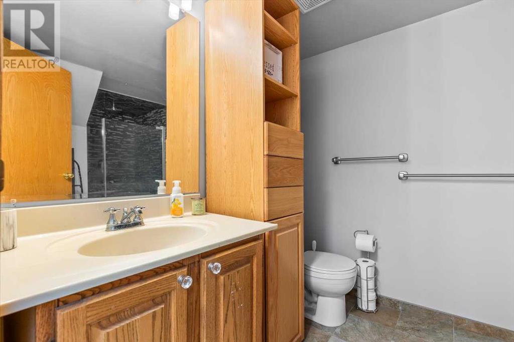 Single Family House for Sale in  Sundown Green SE Sundance Calgary 
