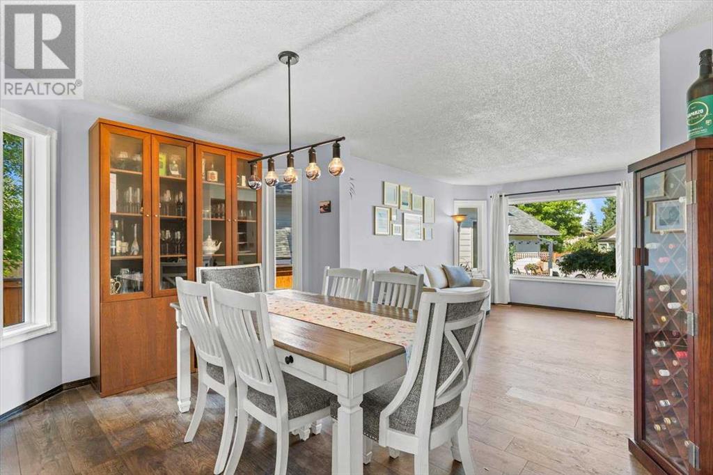 Single Family House for Sale in  Sundown Green SE Sundance Calgary 