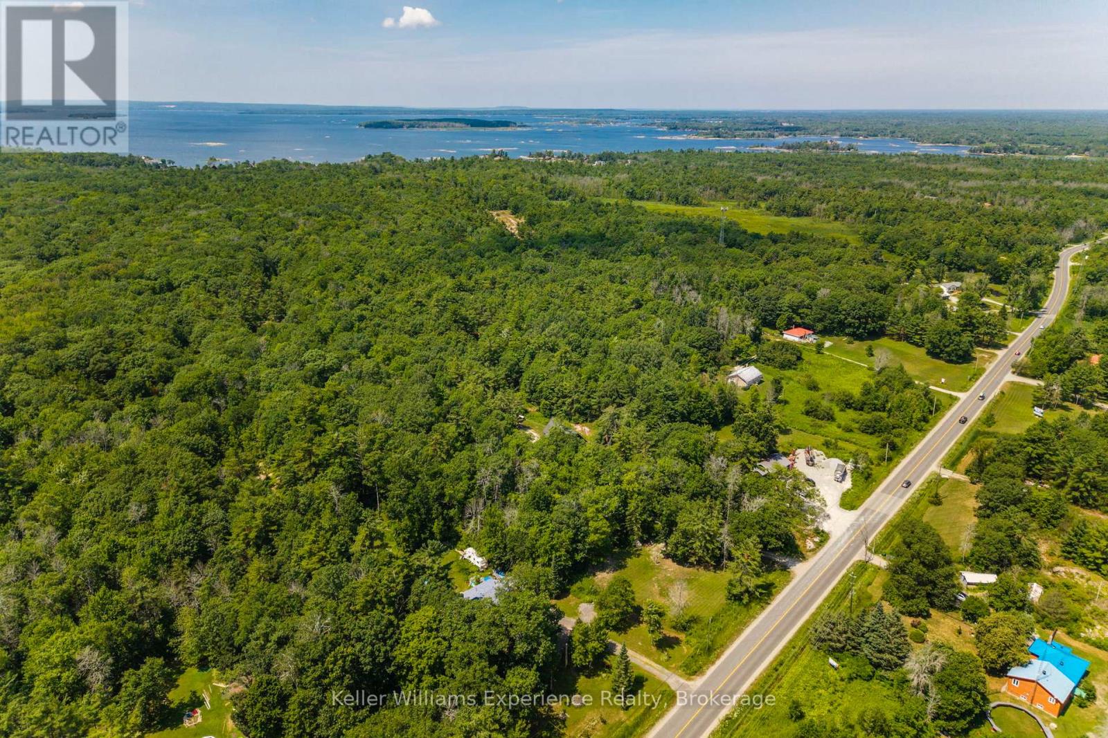 Photo 31 of 753 Honey Harbour Road, Georgian Bay ON