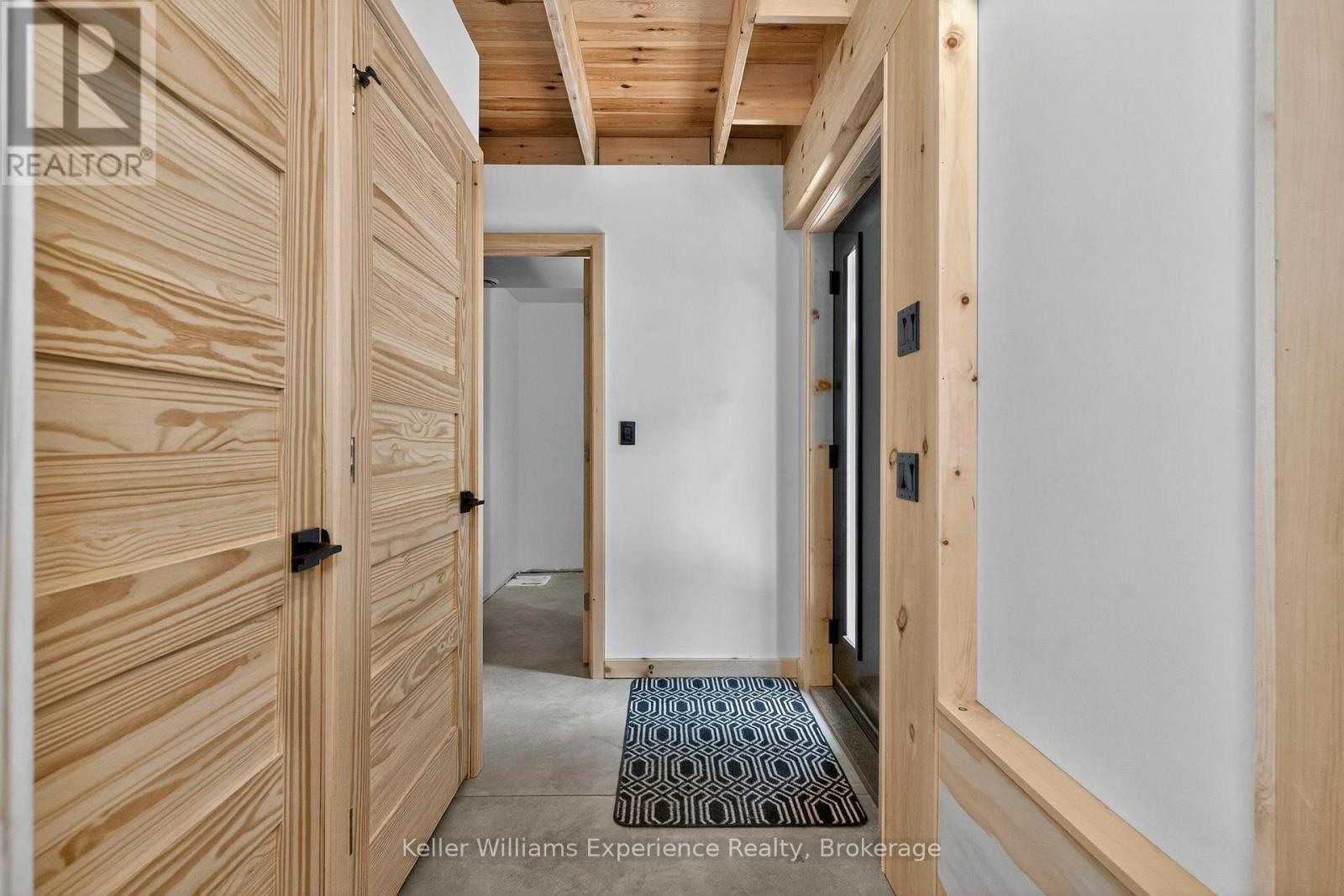 Photo 8 of 753 Honey Harbour Road, Georgian Bay ON