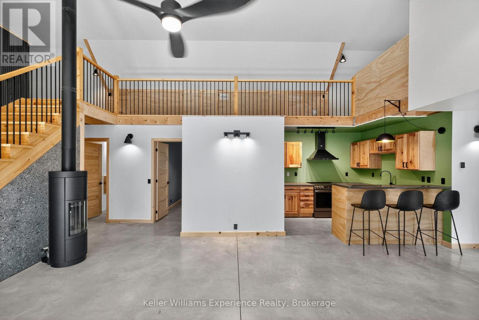 Photo 34 of 753 Honey Harbour Road, Georgian Bay ON