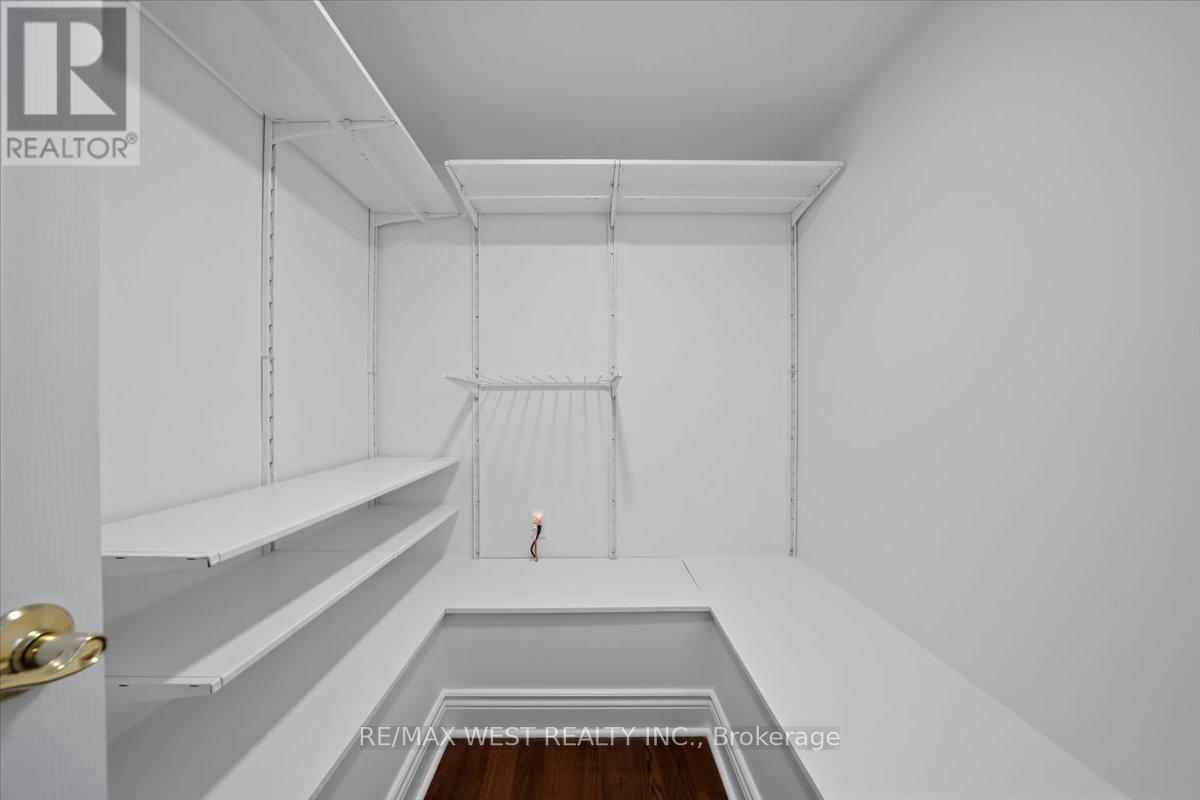 Photo 32 of 248 1 2 Euclid Avenue, Toronto ON