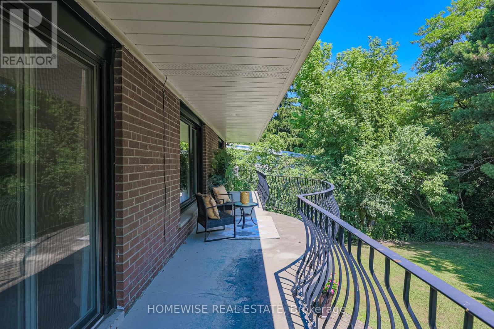 Photo 44 of 21 Bayhampton Court, Toronto ON