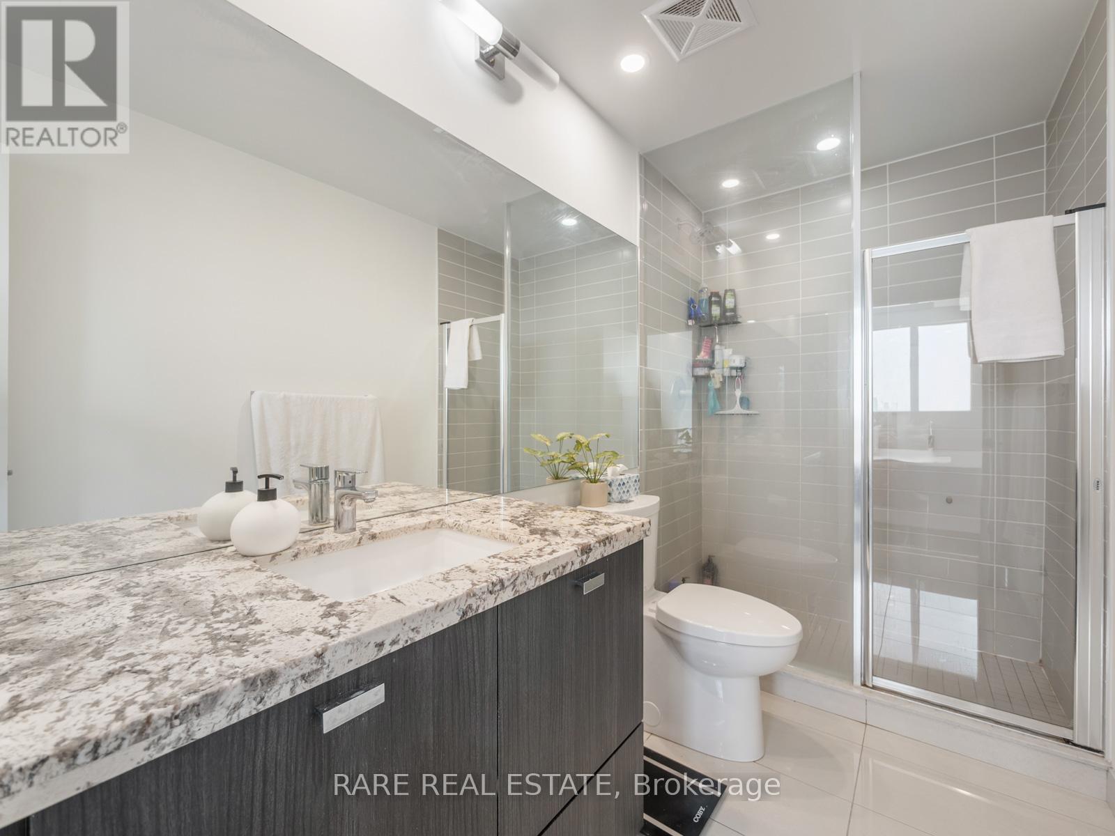 Photo 7 of 2705 290 Adelaide Street W, Toronto ON