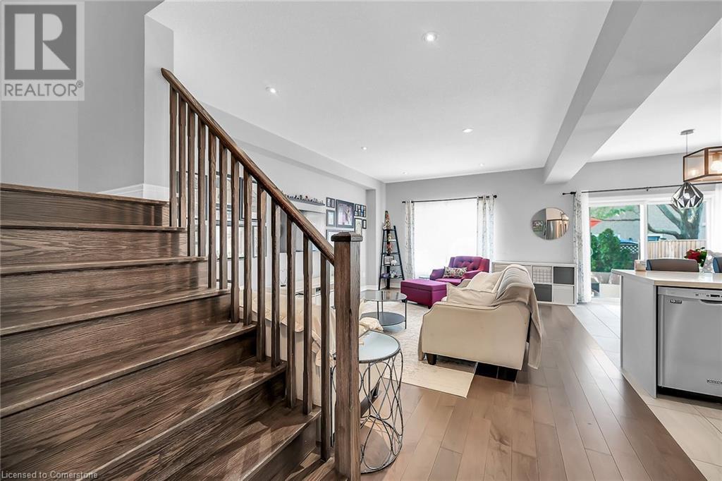 Photo 10 of 120 Vineberg Drive Unit 4, Hamilton ON