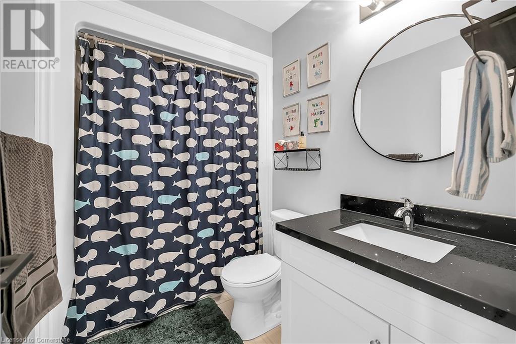 Photo 37 of 120 Vineberg Drive Unit 4, Hamilton ON