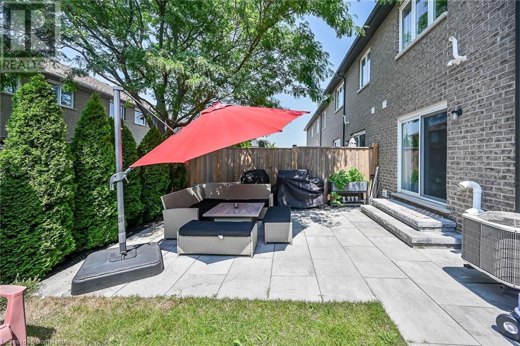 Photo 44 of 120 Vineberg Drive Unit 4, Hamilton ON