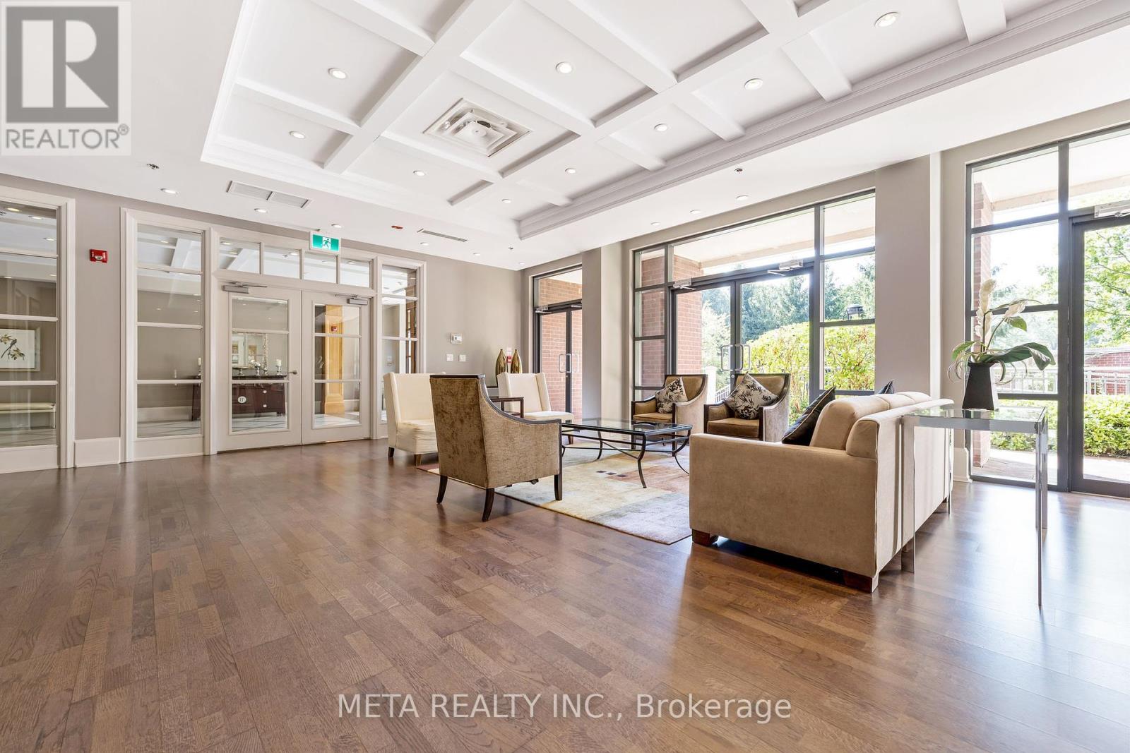 Photo 32 of 501 2855 Bloor Street W, Toronto ON