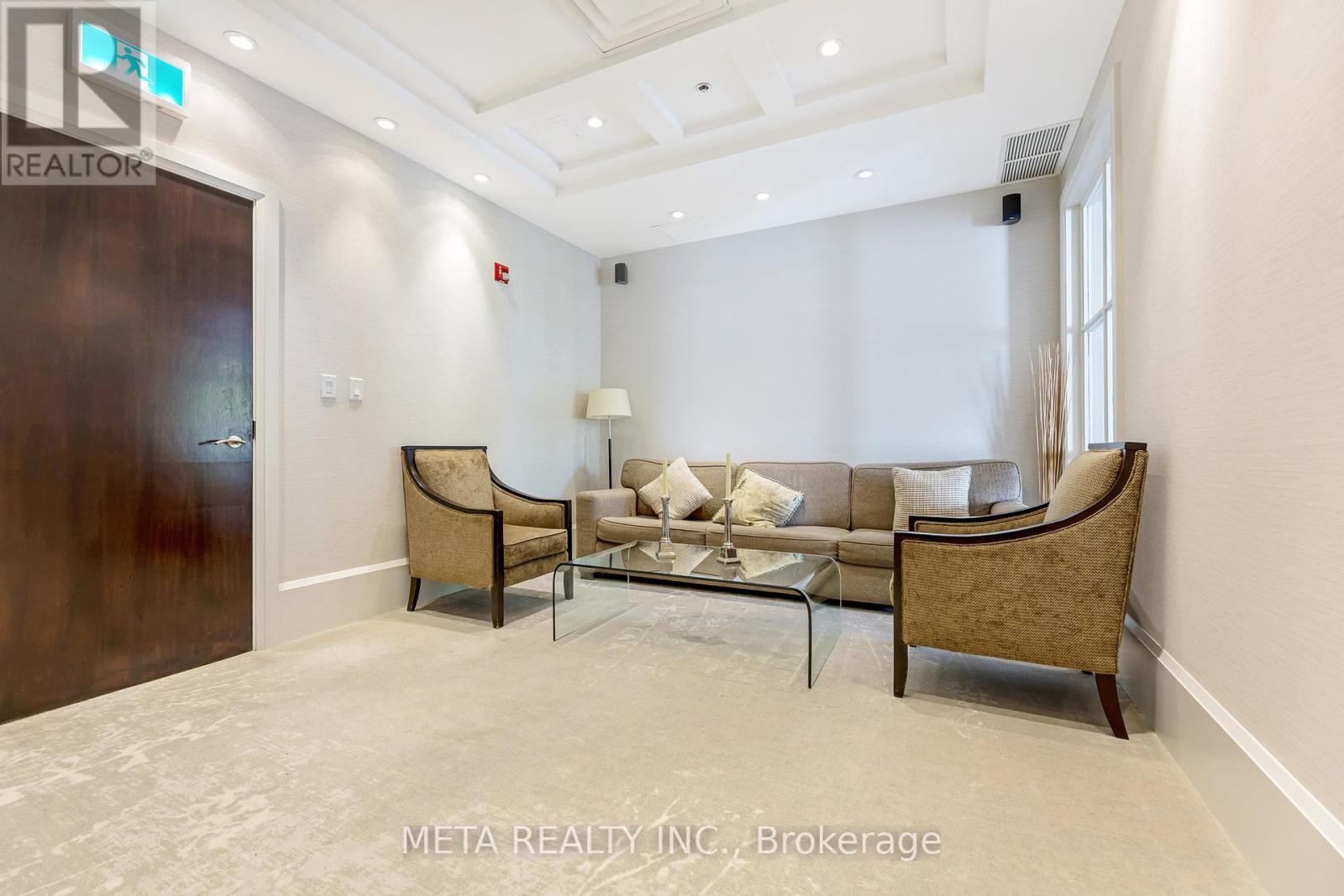 Photo 34 of 501 2855 Bloor Street W, Toronto ON