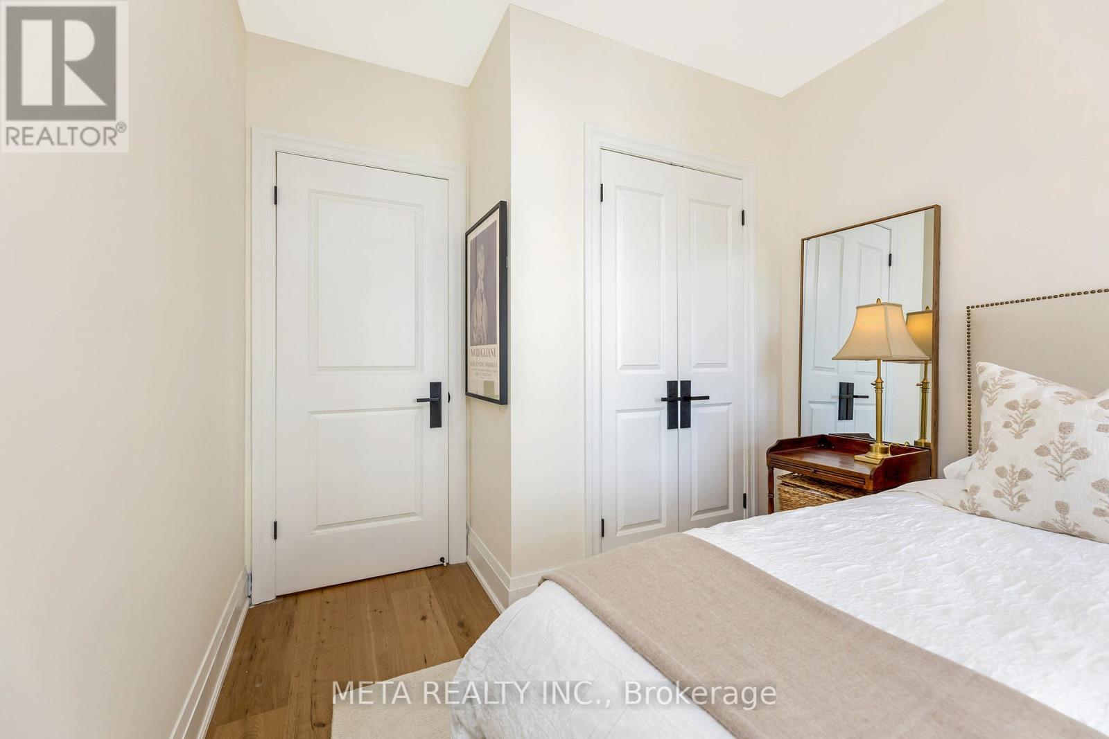 Photo 26 of 501 2855 Bloor Street W, Toronto ON