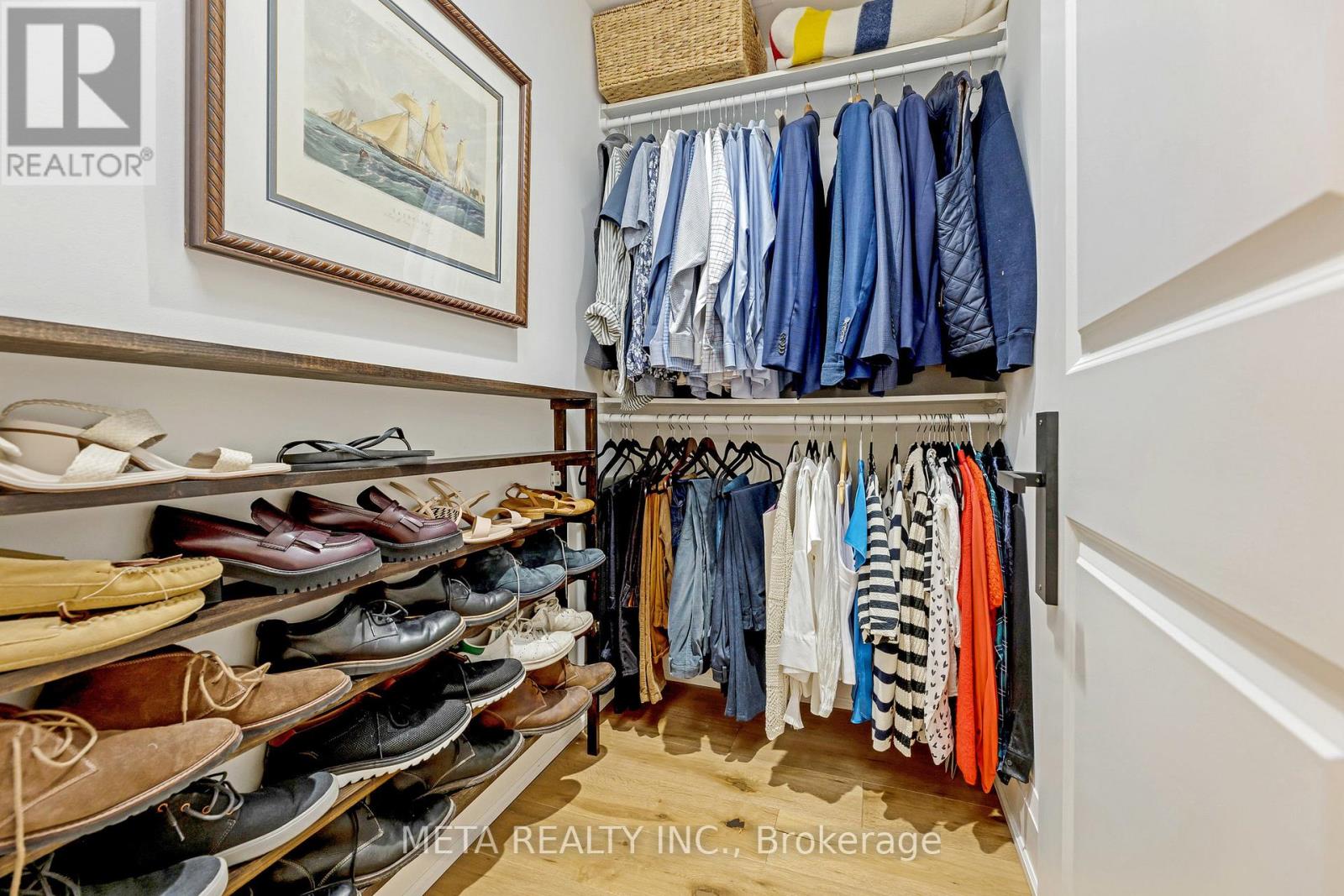 Photo 22 of 501 2855 Bloor Street W, Toronto ON