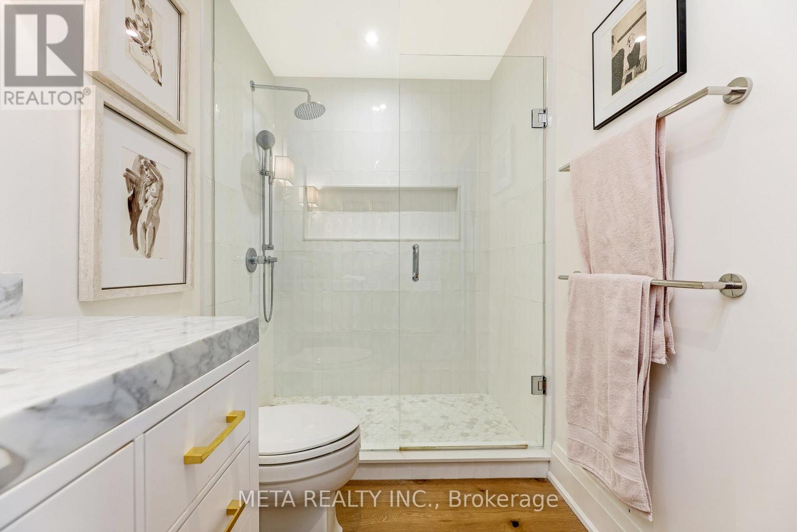Photo 23 of 501 2855 Bloor Street W, Toronto ON