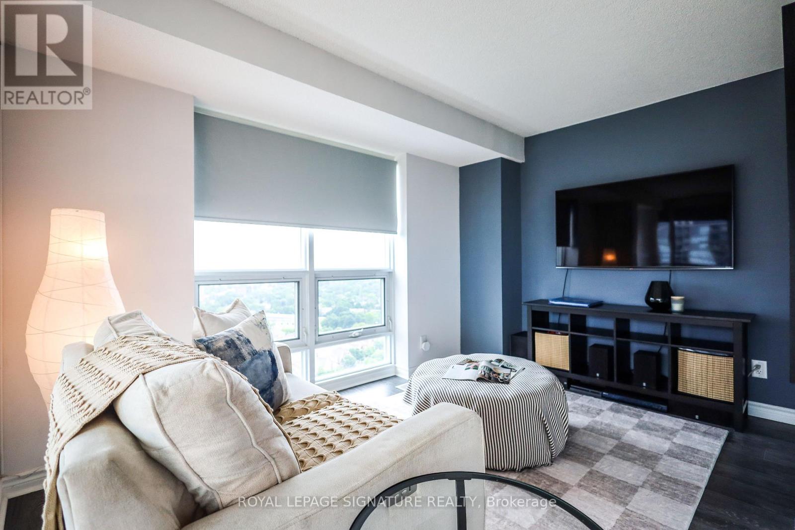 Photo 33 of 2304 155 Legion Road N, Toronto ON
