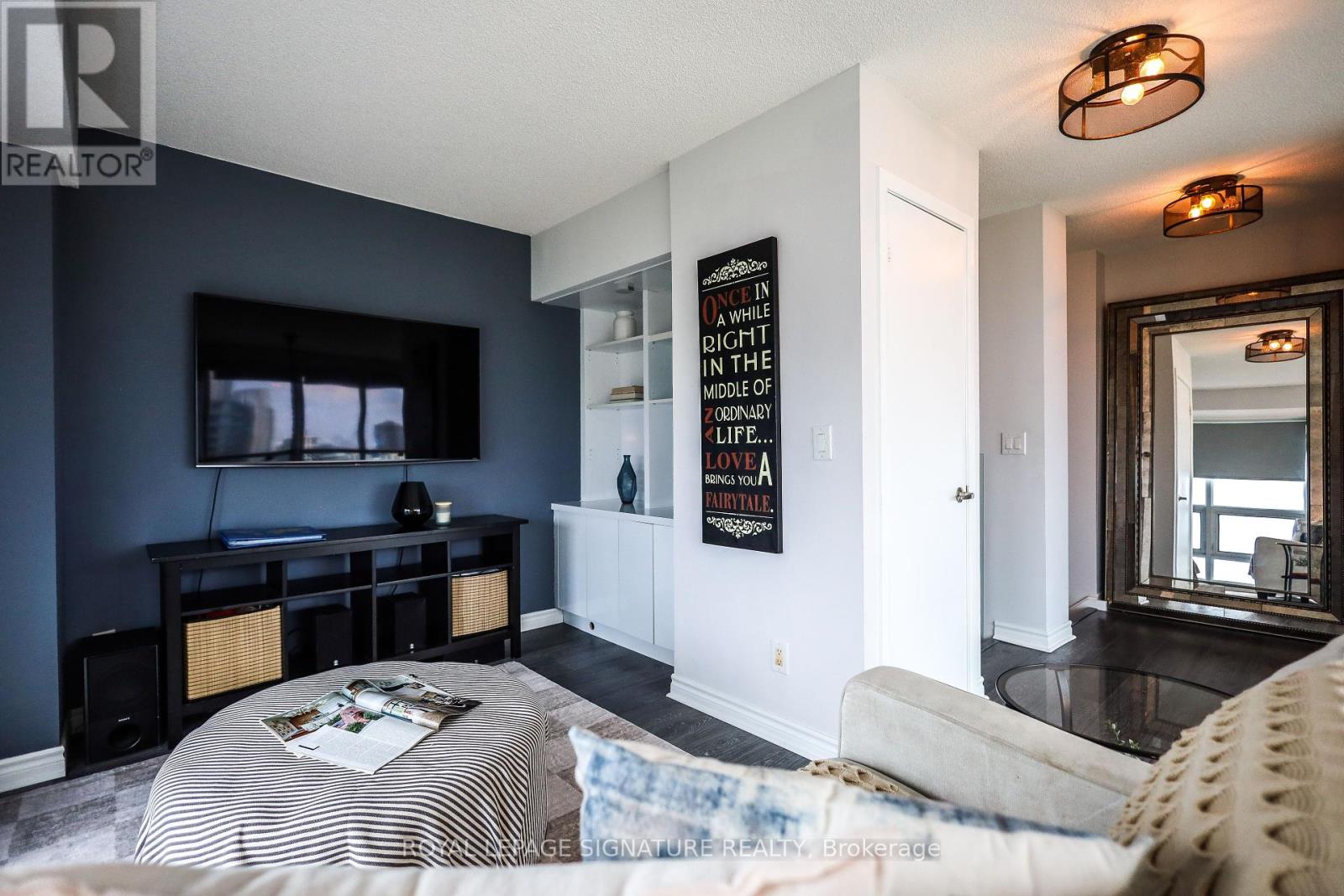 Photo 20 of 2304 155 Legion Road N, Toronto ON