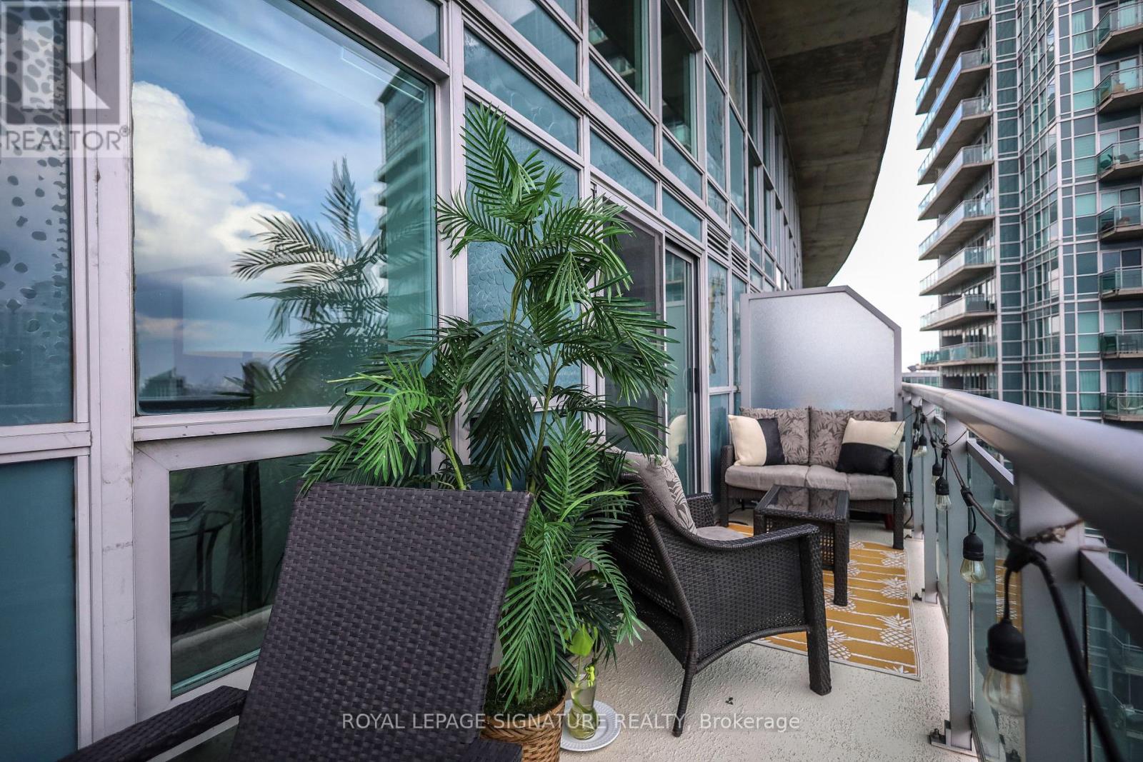 Photo 27 of 2304 155 Legion Road N, Toronto ON
