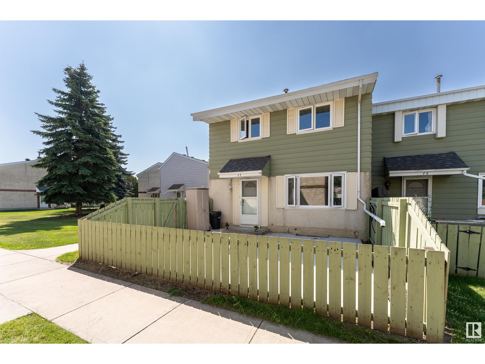 Photo 21 of 1 F Callingwood Co Nw, Edmonton AB