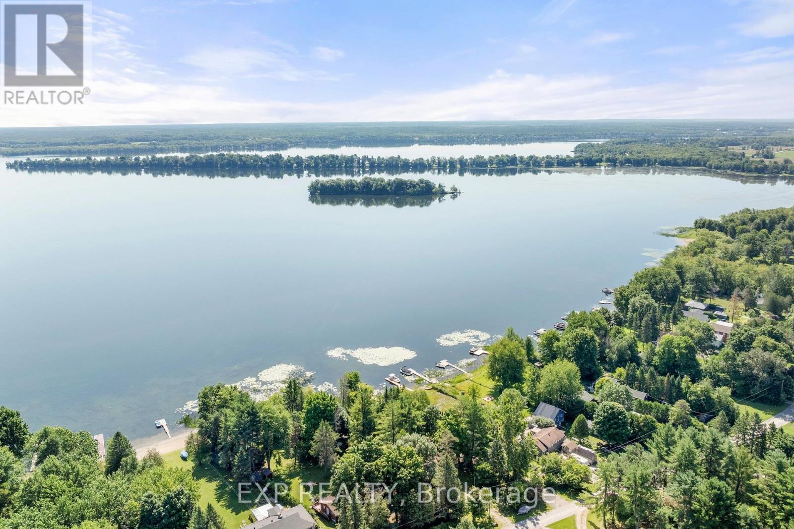 Photo 43 of 104 Fulsom Crescent, Kawartha Lakes ON