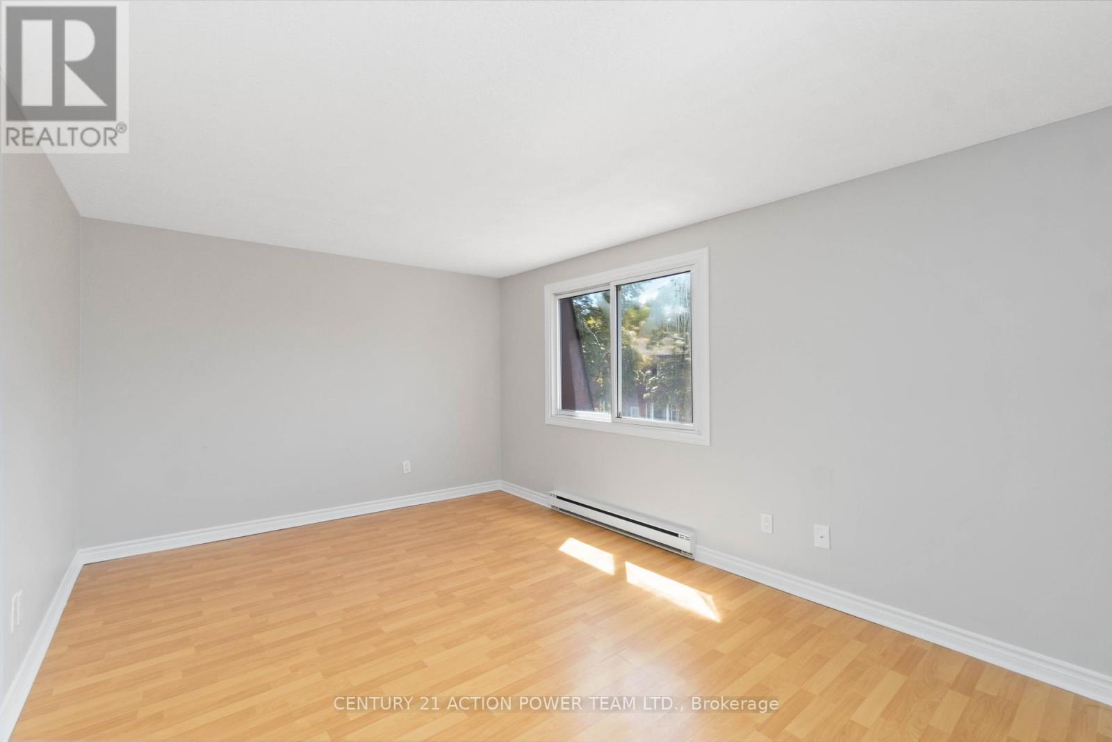 Photo 12 of 17 3103 Armada Avenue, Ottawa ON