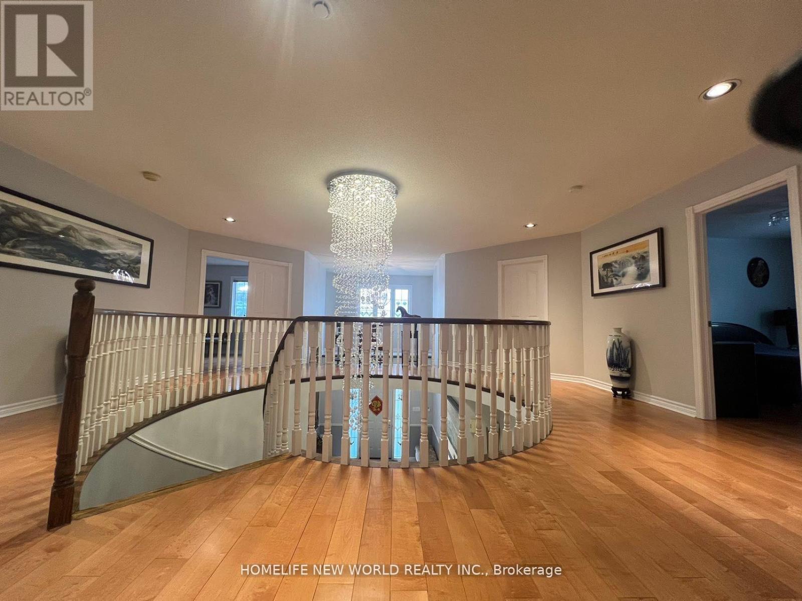 Photo 24 of 494 Palmer Avenue, Richmond Hill ON