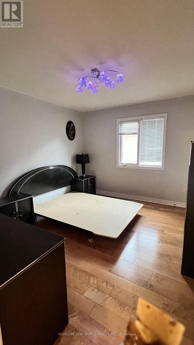 Photo 18 of 494 Palmer Avenue, Richmond Hill ON