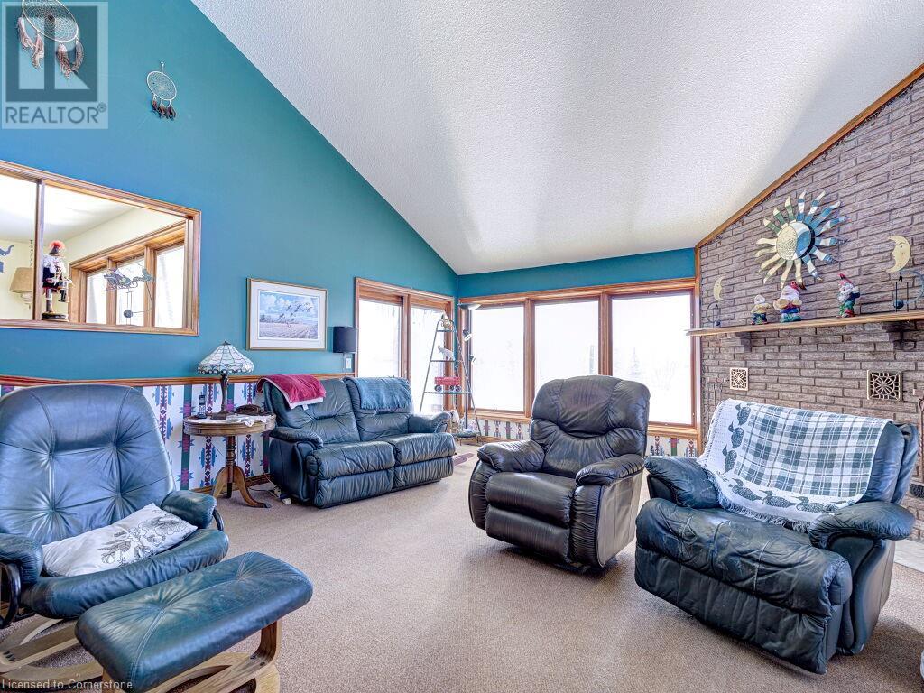 Photo 20 of 11331 Amos Drive, Milton ON