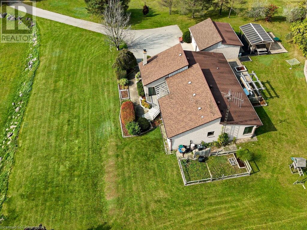 Photo 38 of 11331 Amos Drive, Milton ON
