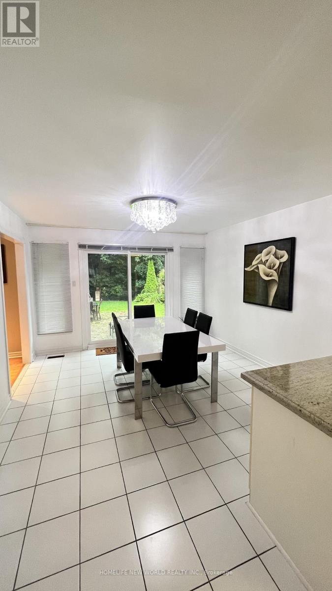Photo 10 of 494 Palmer Avenue, Richmond Hill ON