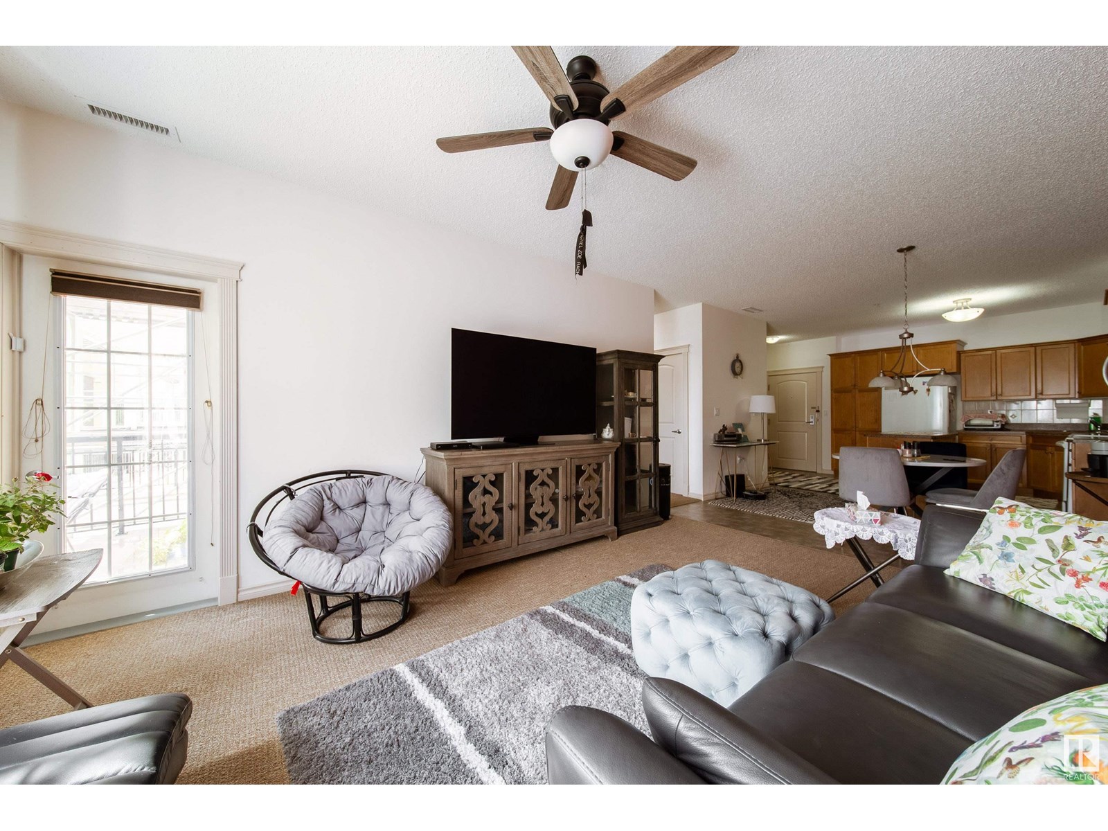 Photo 13 of 216 9820 165 St Nw, Edmonton AB