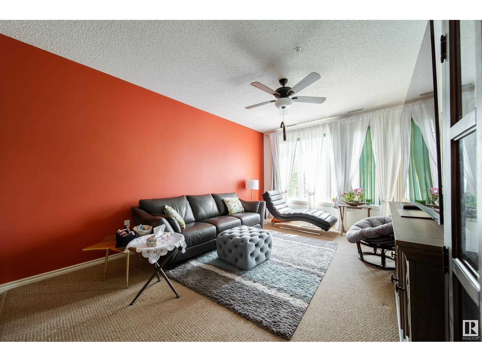Photo 10 of 216 9820 165 St Nw, Edmonton AB