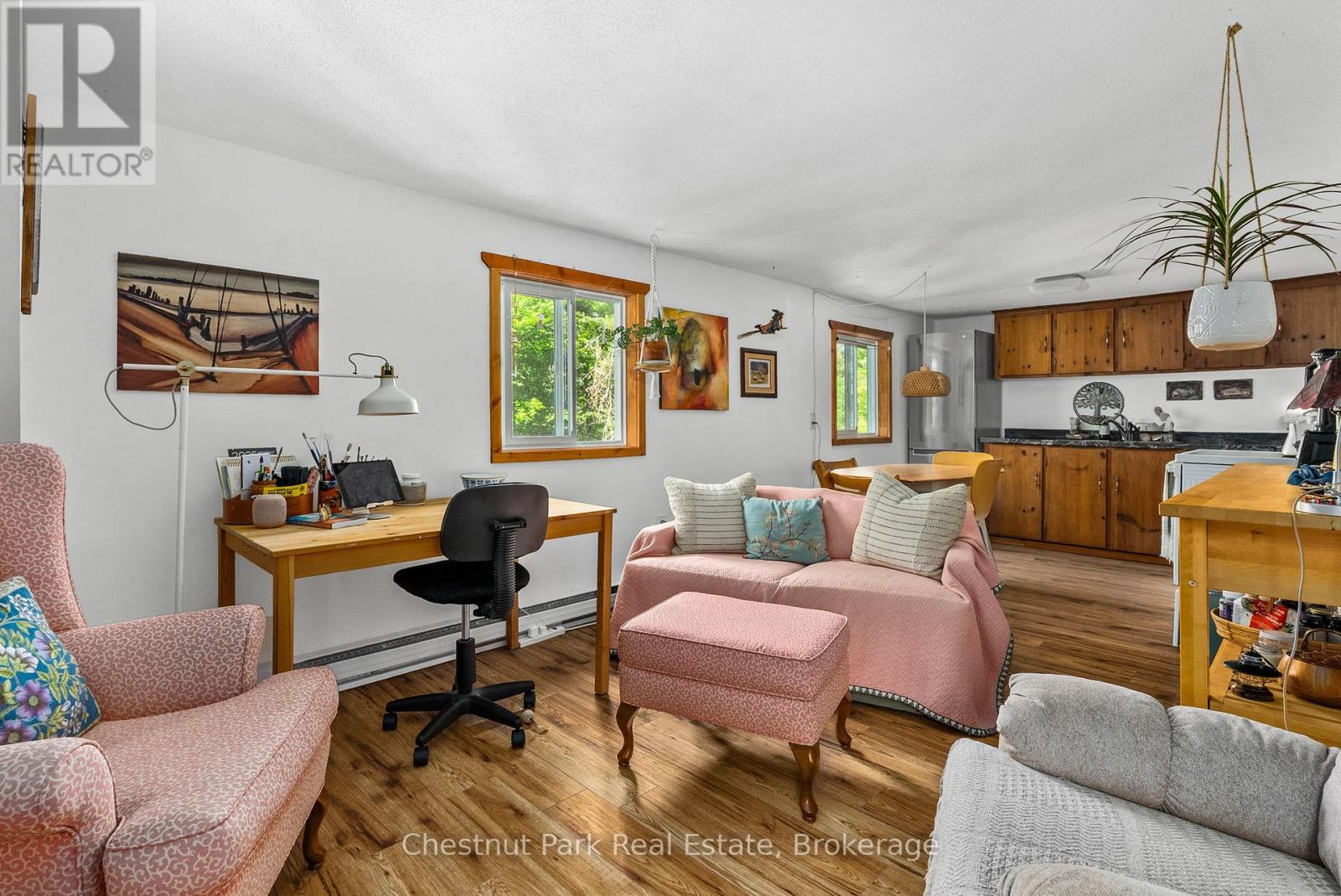Photo 19 of 869 Muskoka Road 10, Huntsville ON