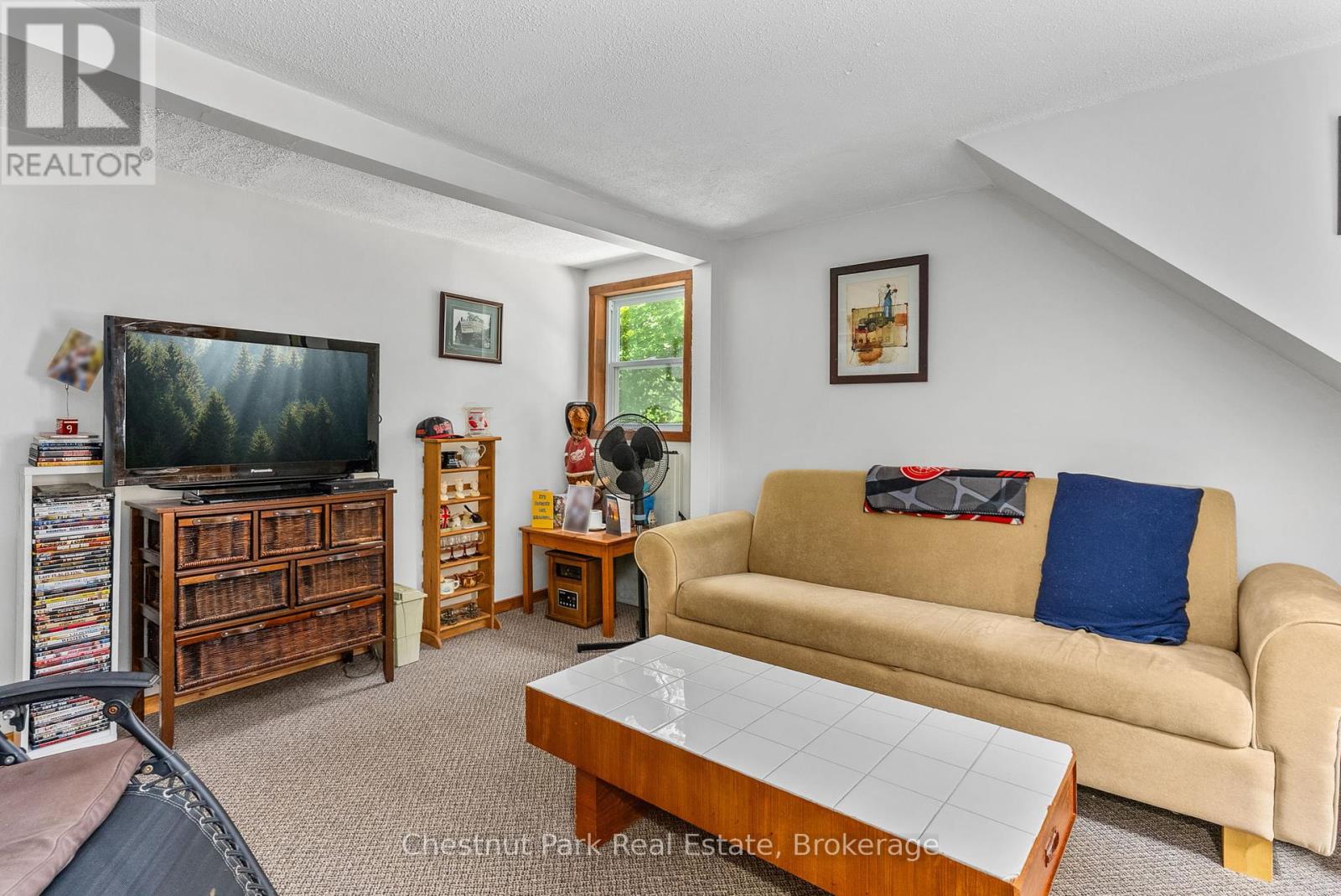 Photo 30 of 869 Muskoka Road 10, Huntsville ON